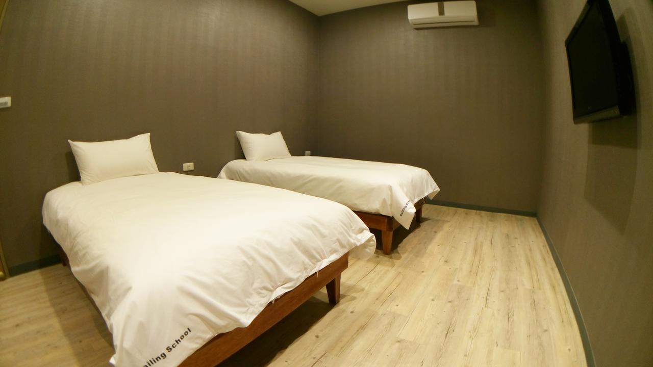 Hostel Fun Wind Sailing Nanwan Exterior foto