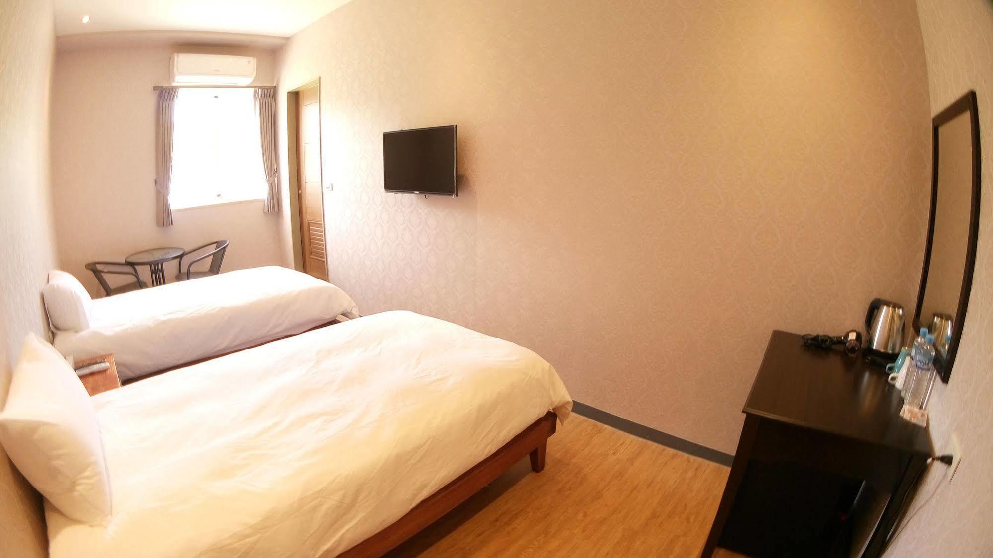 Hostel Fun Wind Sailing Nanwan Exterior foto